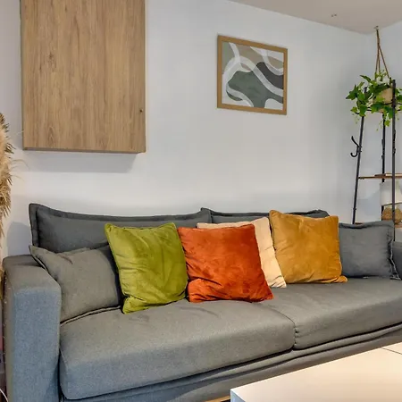 Apartment Le Nid Voute Avec Terrasse Situe Au Coeur De