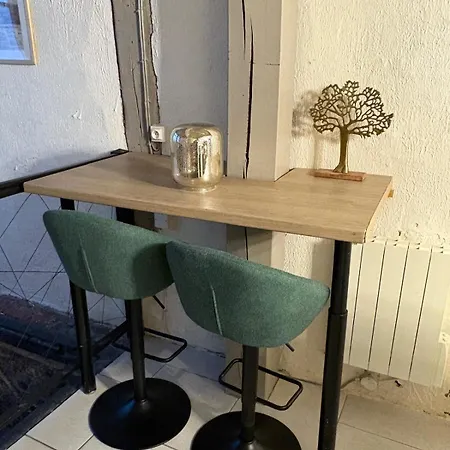 Le Nid Voute Avec Terrasse Situe Au Coeur De Rouen Апартаменти Руан