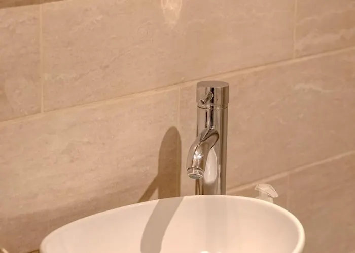 Le Nid Vouté Avec Terrasse Situé Au Coeur De *