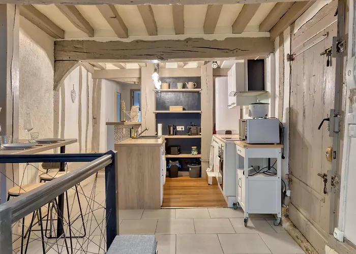 Apartamento Le Nid Vouté Avec Terrasse Situé Au Coeur De Ruan