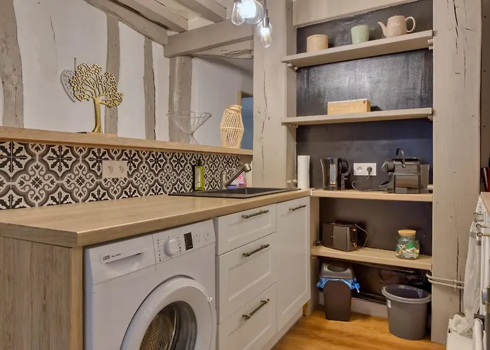 Le Nid Vouté Avec Terrasse Situé Au Coeur De Apartamento *