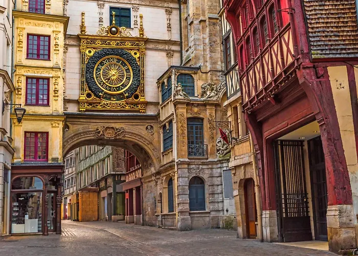 Le Nid Vouté Avec Terrasse Situé Au Coeur De *